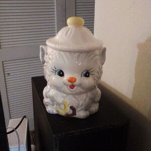 Kitty cookie jar